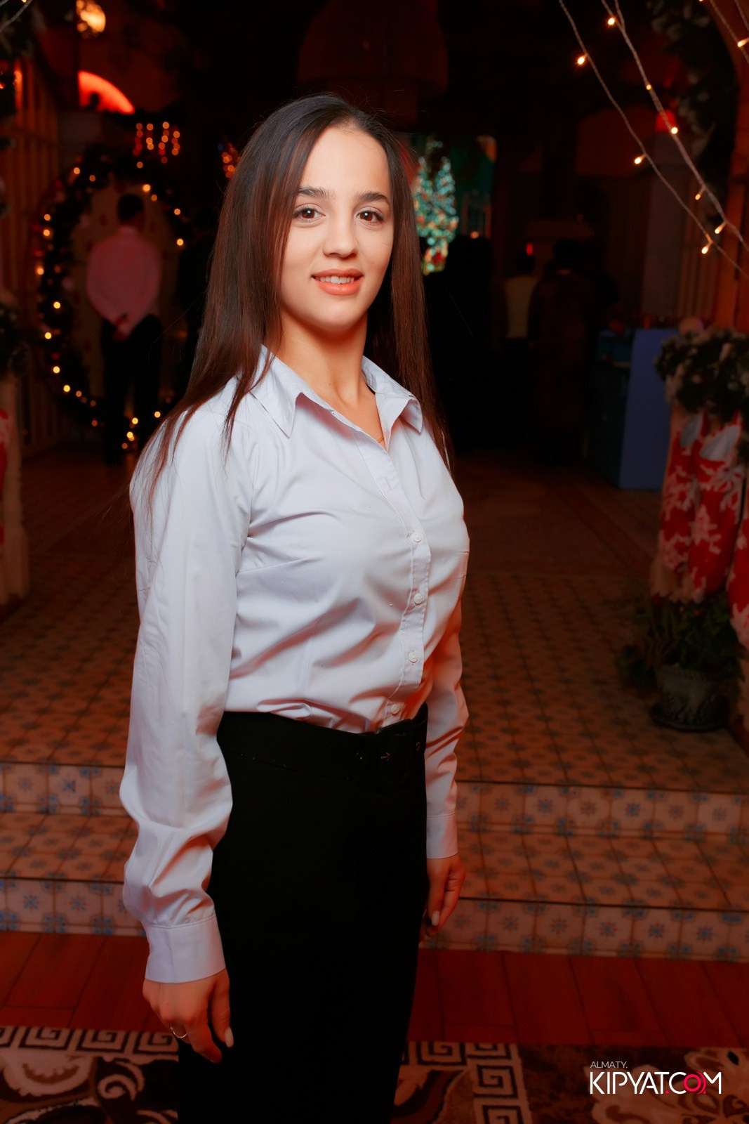 ГРУЗИНСКИЙ ДВОР НА КАБАНБАЙ БАТЫРА. КИПЯТКОМ АЛМАТЫ!