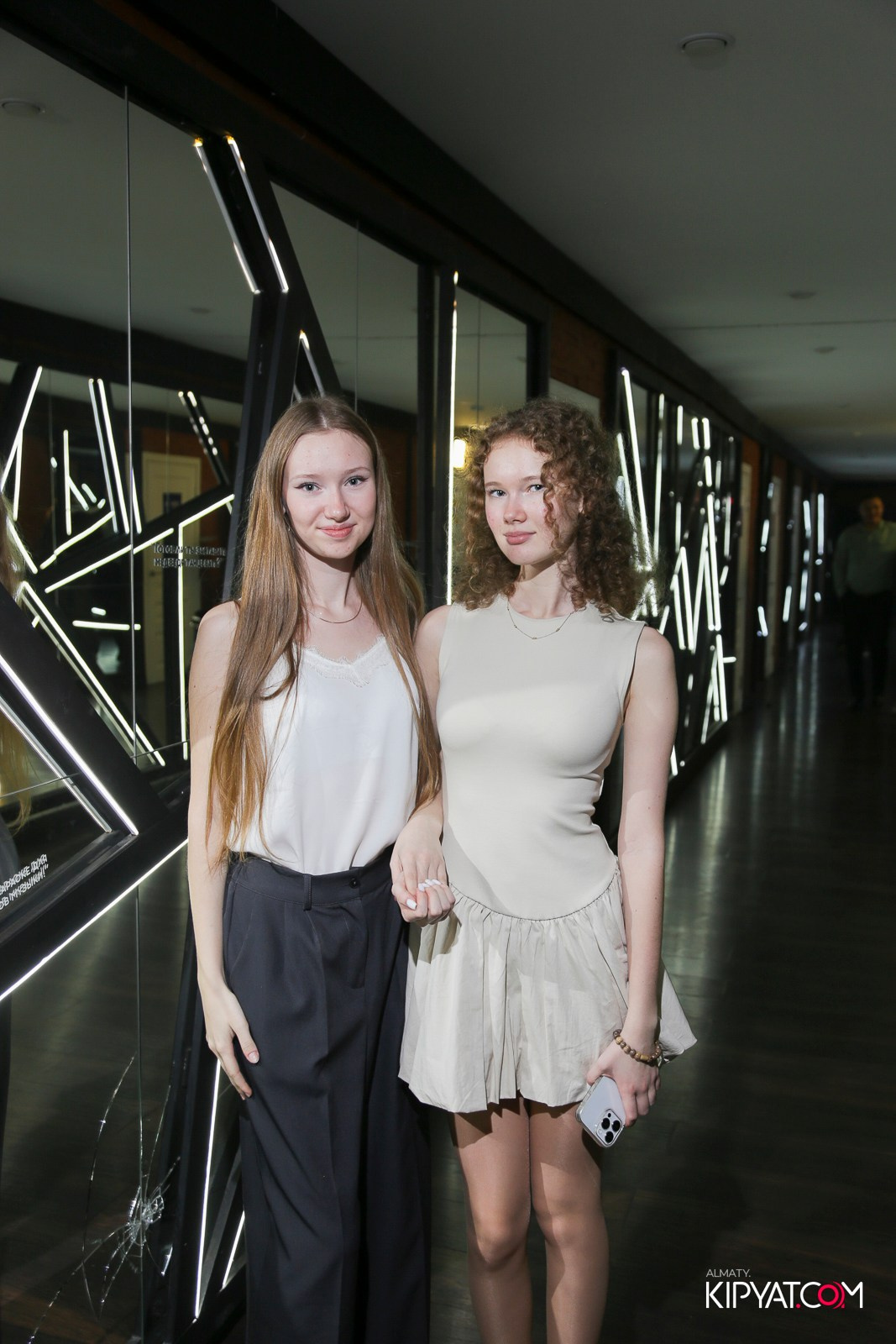 УХО И МЕДВЕДЬ НА САИНА. КИПЯТКОМ АЛМАТЫ! Фотосъемка мероприятий в Алматы