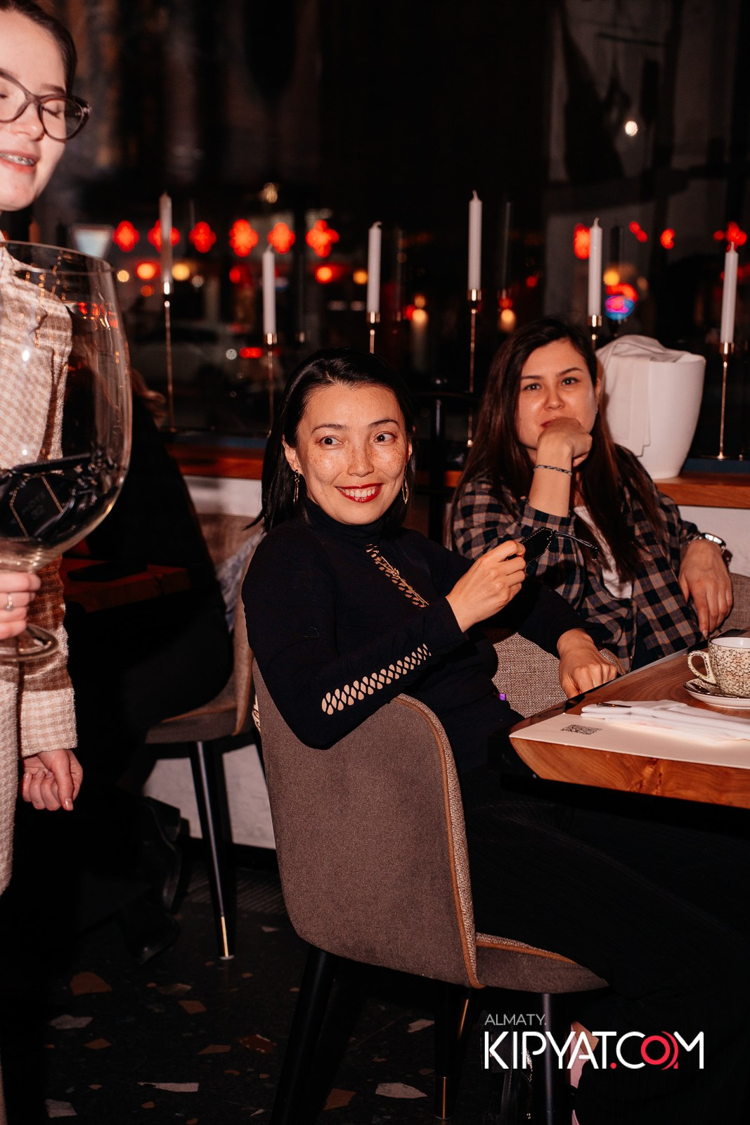 ДЕНЬ РОЖДЕНИЯ РЕСТОРАНА MÖTE. КИПЯТКОМ АЛМАТЫ! Фотосъемка мероприятий в Алматы