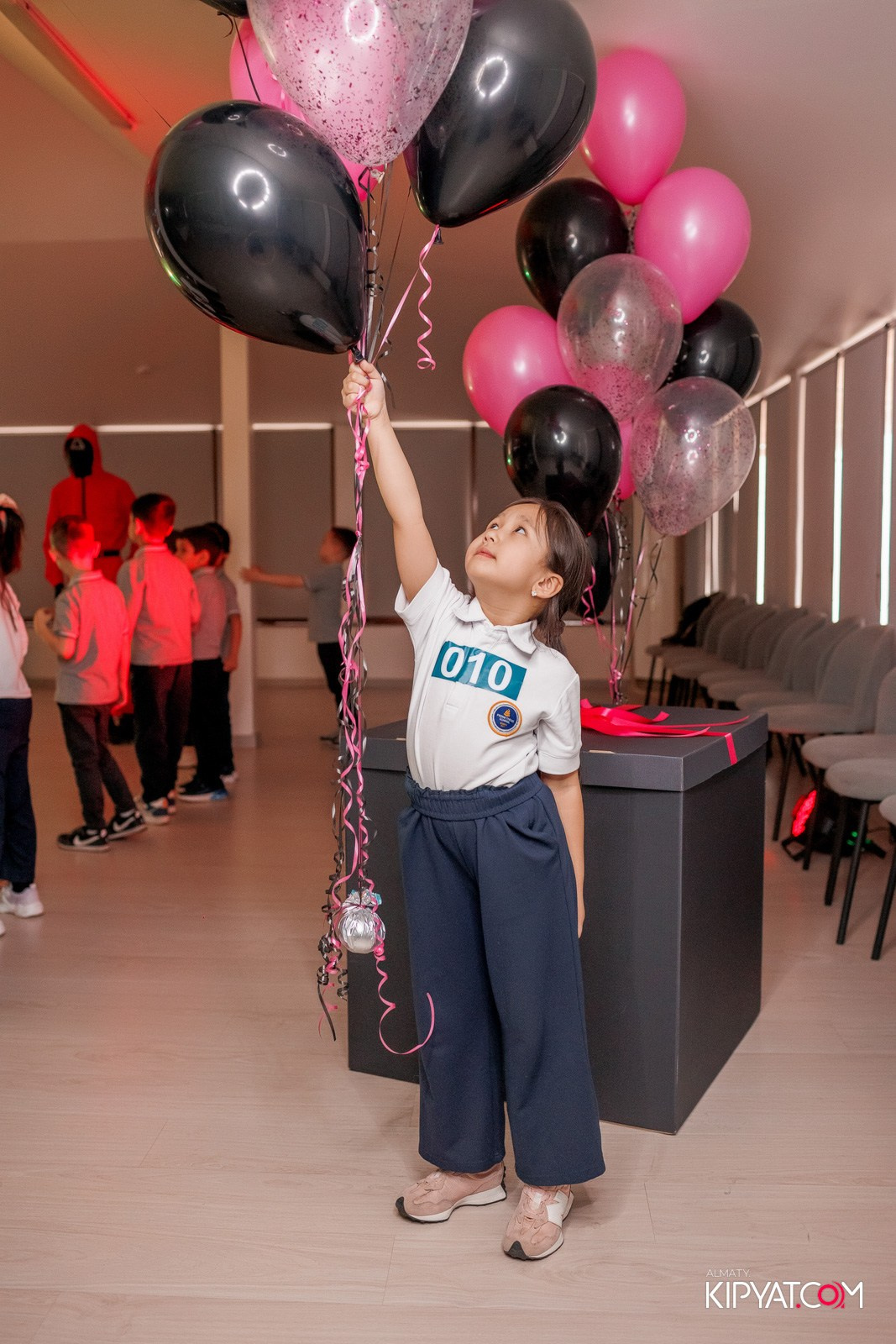 КВЕСТ-ШОУ ALAROVICH ИГРА В КАЛЬМАРА. КИПЯТКОМ АЛМАТЫ!