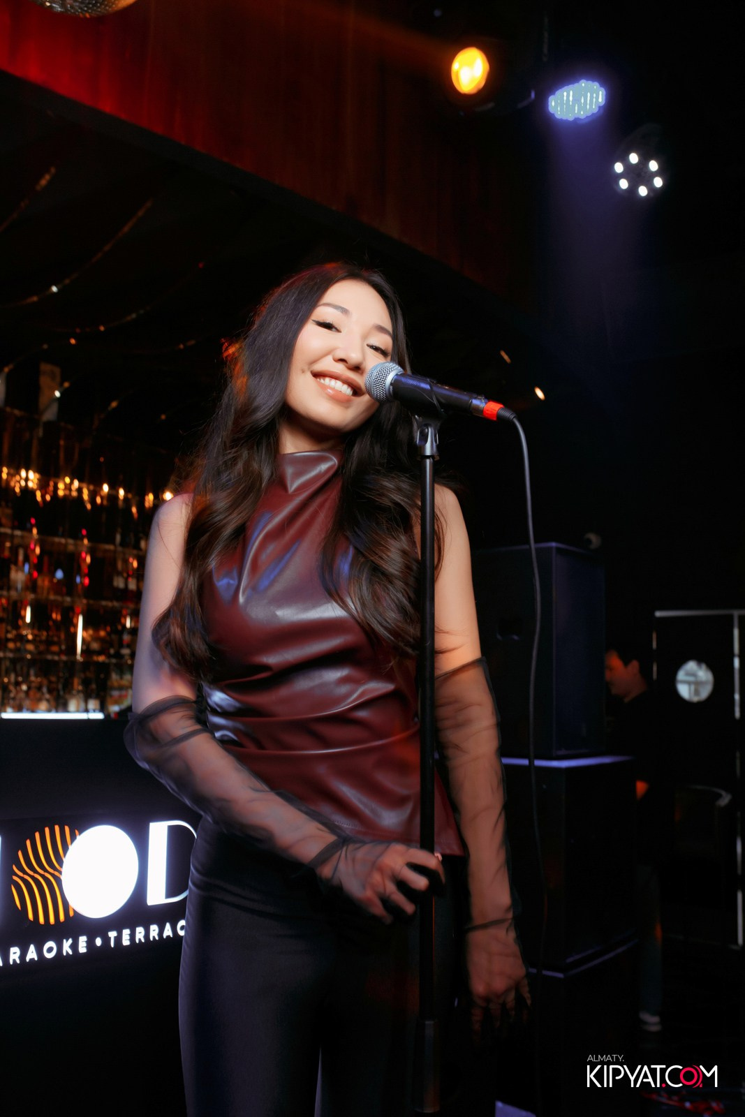 MOOD KARAOKE & TERRACE. КИПЯТКОМ АЛМАТЫ!