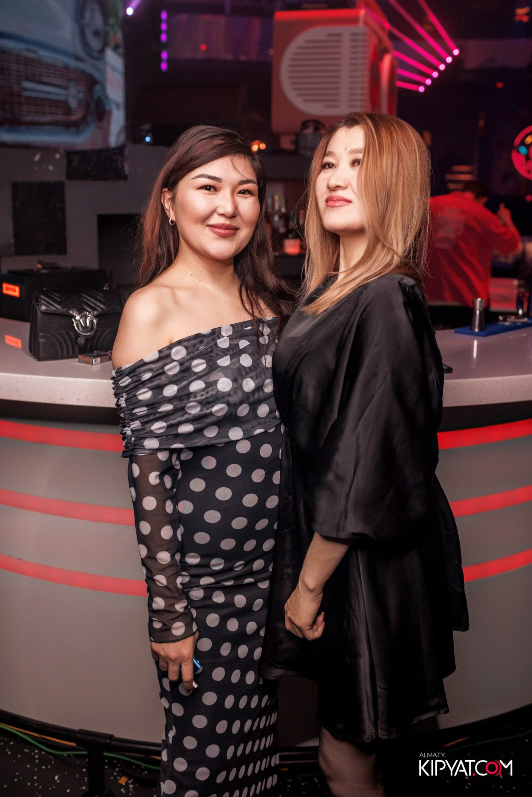 SANTA RAVE В НОЧНОМ КЛУБЕ SANTA BARBARA. КИПЯТКОМ АЛМАТЫ!