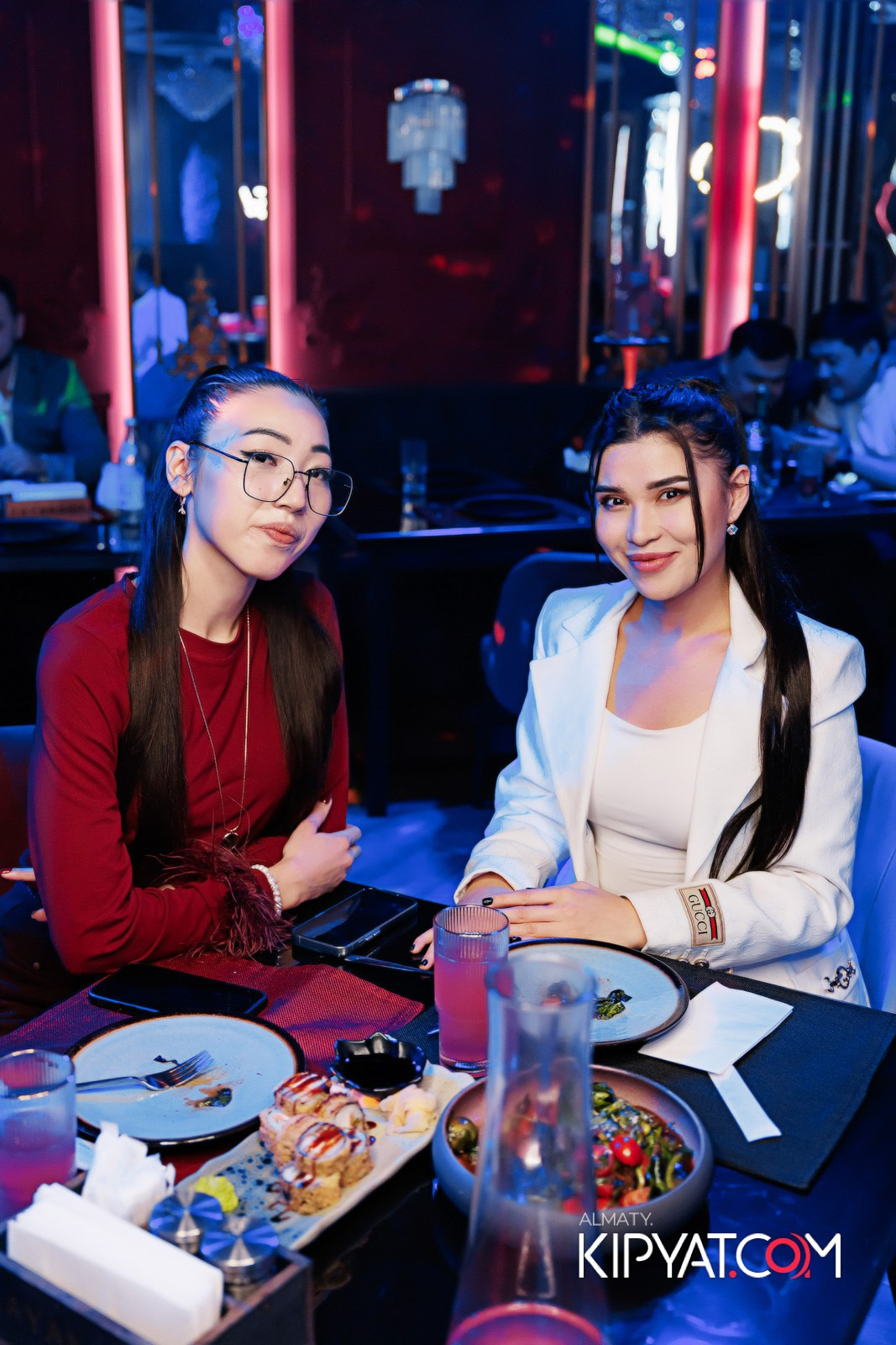 ЗАЯ, НА БИС. КИПЯТКОМ АЛМАТЫ!