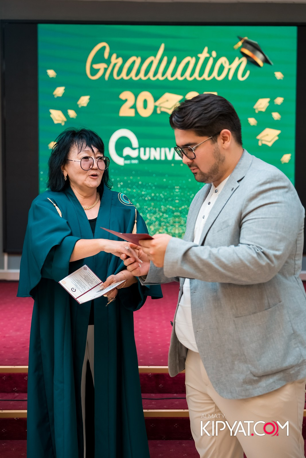 GRADUATION 2025 Q UNIVERSITY. КИПЯТКОМ АЛМАТЫ!