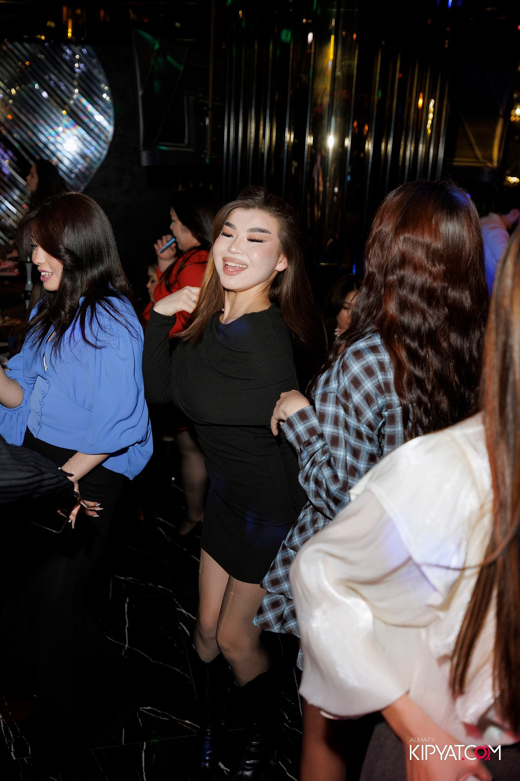 MOOD KARAOKE & TERRACE. КИПЯТКОМ АЛМАТЫ! Фотосъемка мероприятий в Алматы