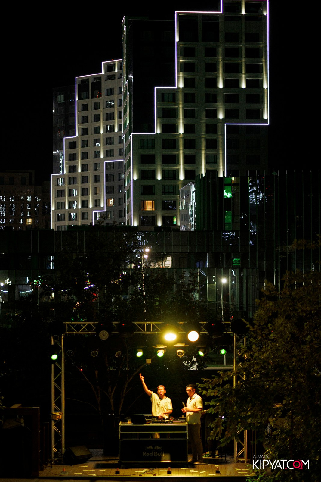 EVENT BAR. КИПЯТКОМ АЛМАТЫ!