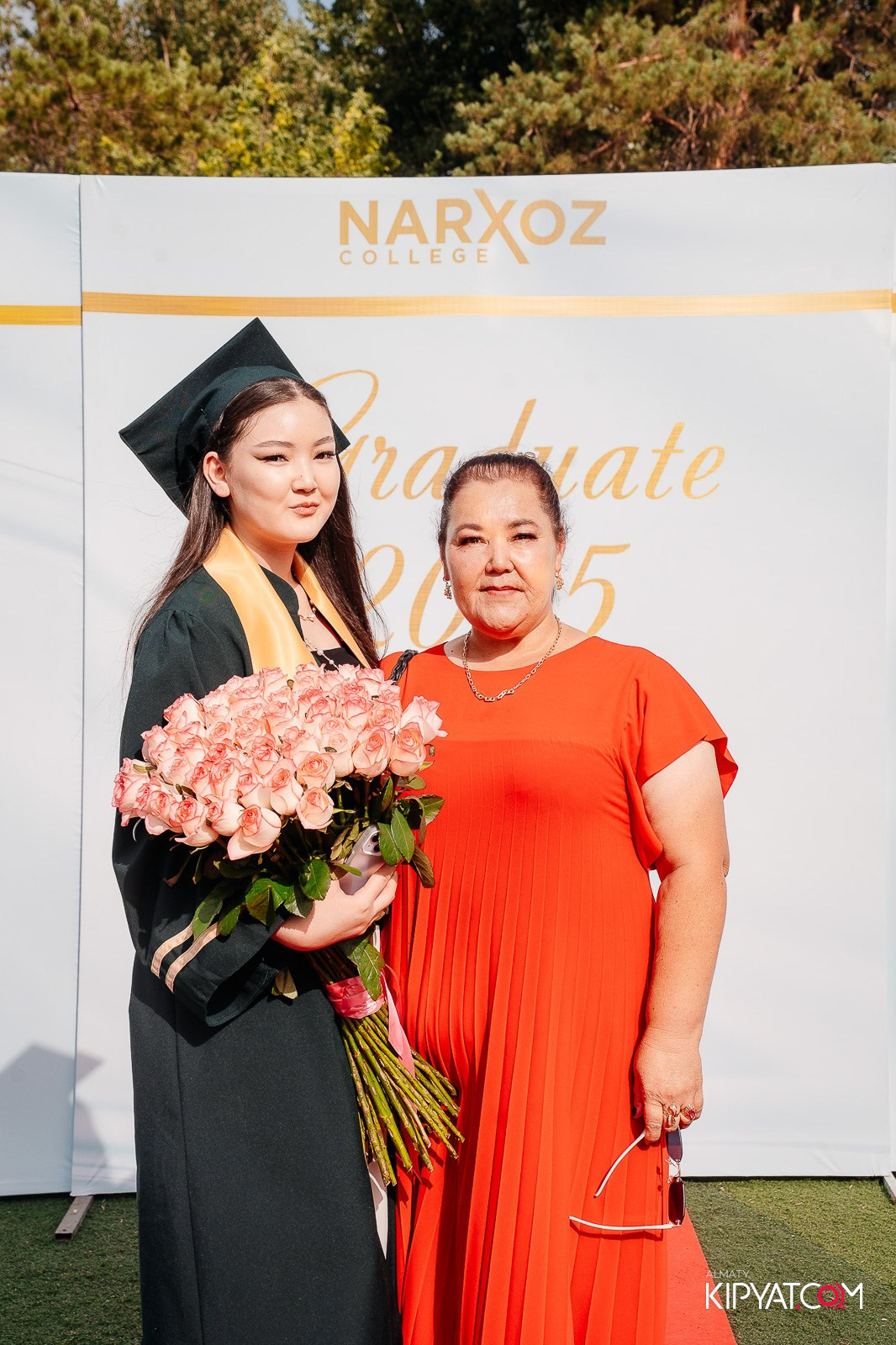 ВРУЧЕНИЕ ДИПЛОМОВ — НАРХОЗ КОЛЛЕДЖ. Part 1. КИПЯТКОМ АЛМАТЫ!