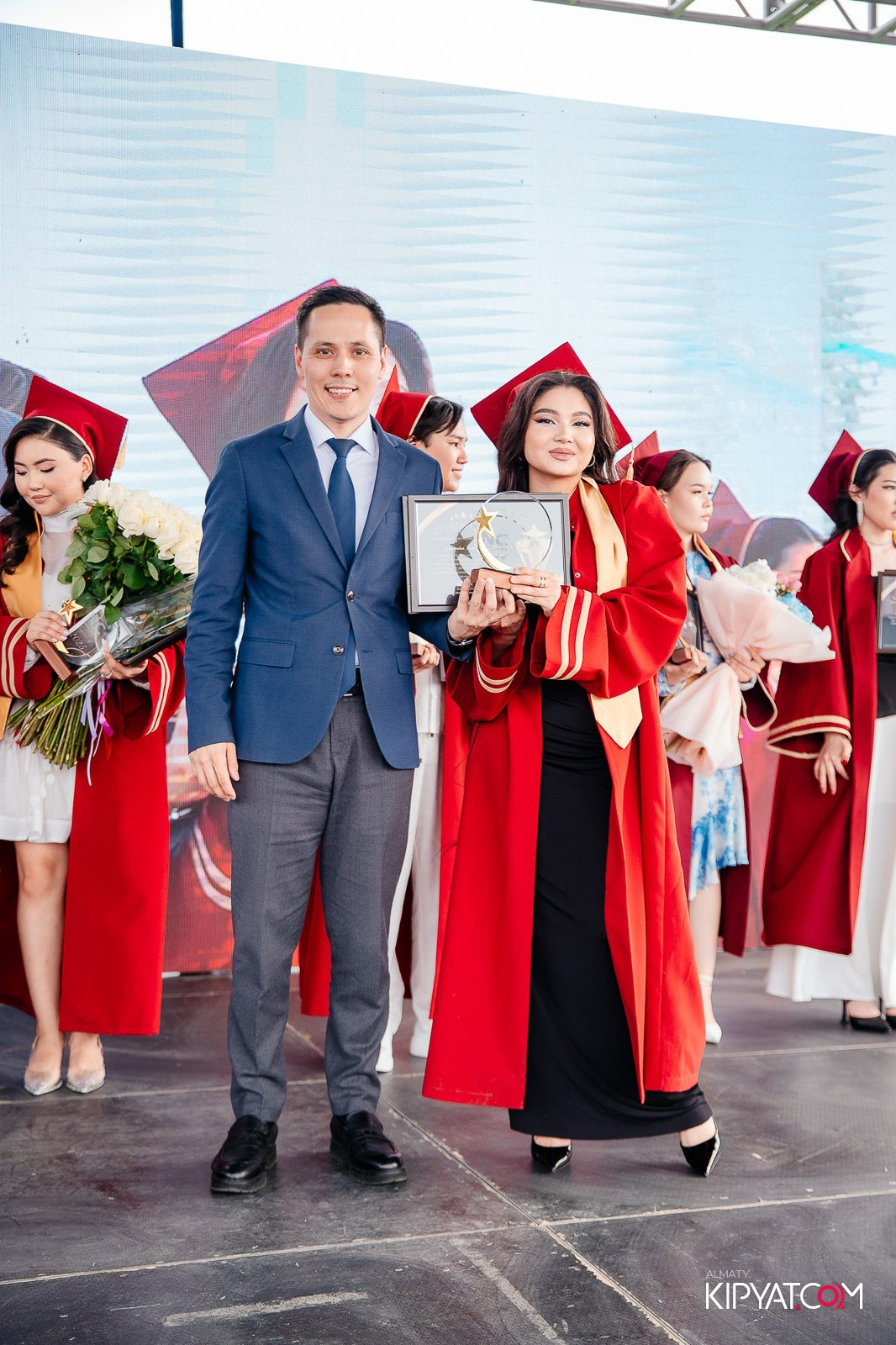 ВРУЧЕНИЕ ДИПЛОМОВ — НАРХОЗ КОЛЛЕДЖ. Part 4. КИПЯТКОМ АЛМАТЫ!