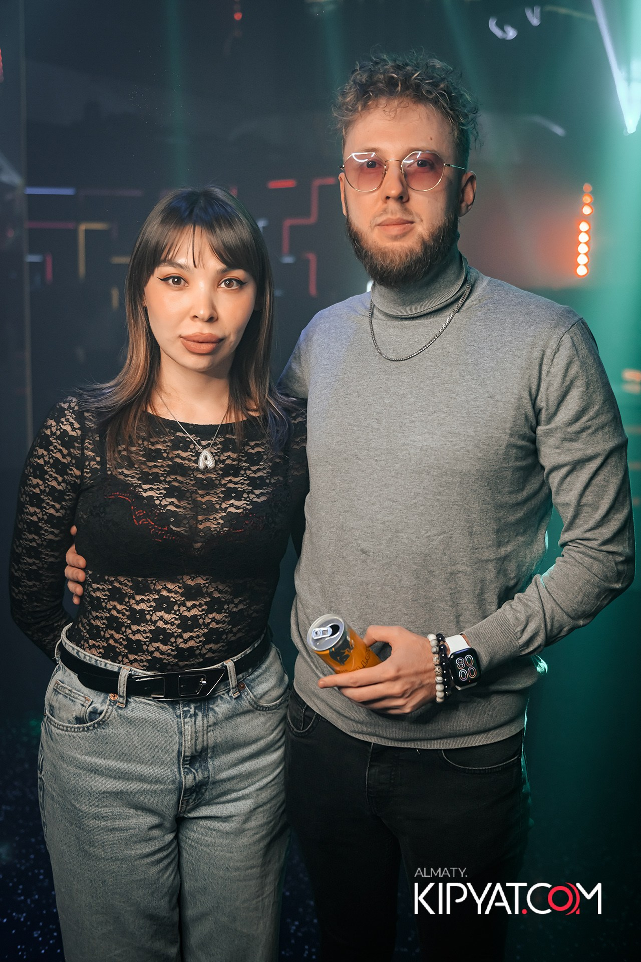 SANTA BARBARA ВЫСТУПЛЕНИЕ ГРУППЫ БРАТЬЯ ГРИММ. КИПЯТКОМ АЛМАТЫ!