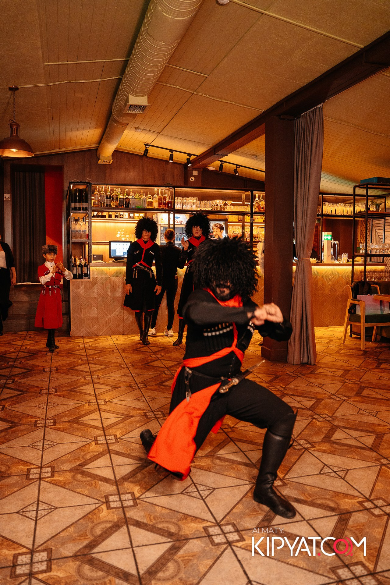 РЕСТОРАН МЦХЕТА. КИПЯТКОМ АЛМАТЫ!