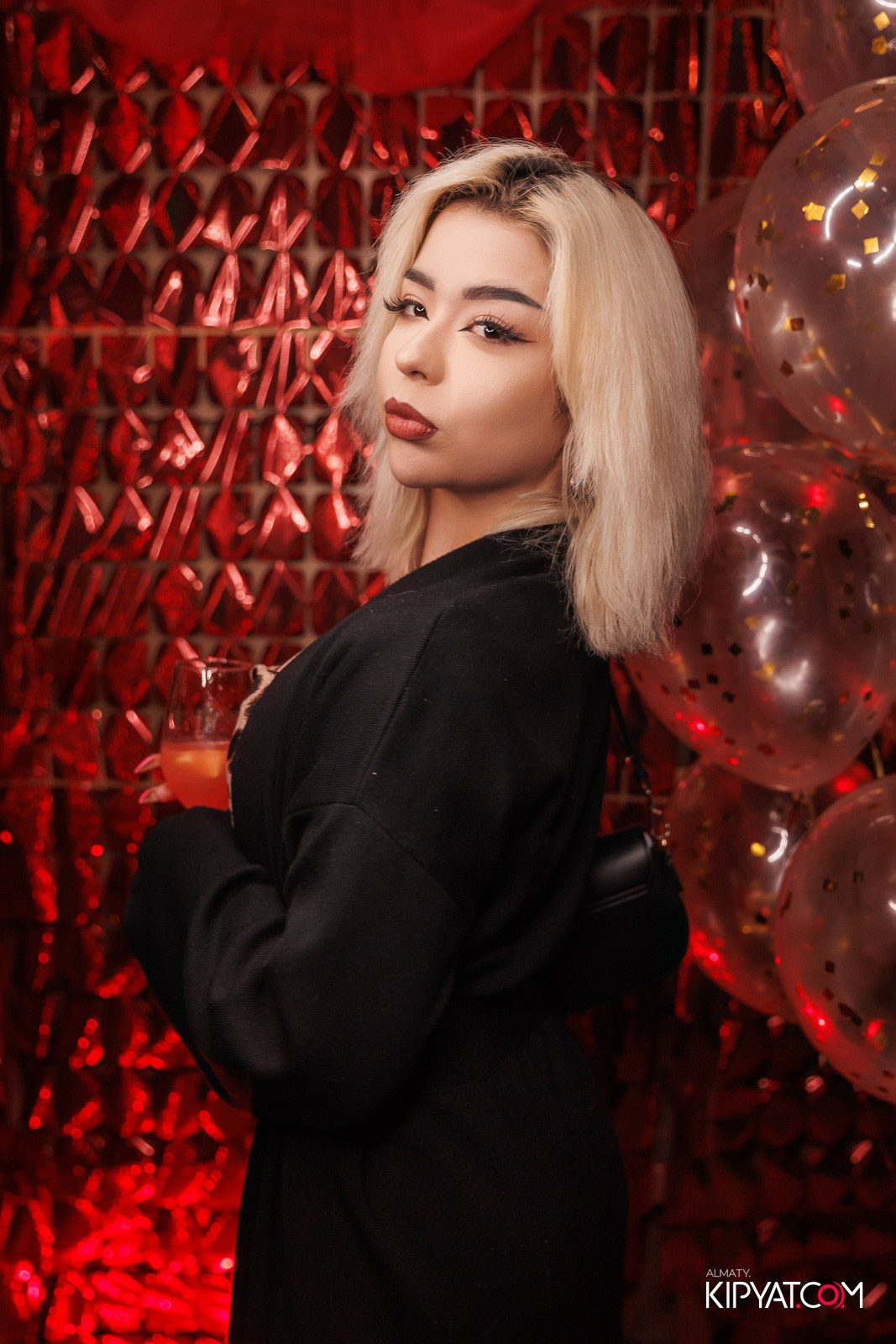 OLOVO BAR НА ДОСТЫК. КИПЯТКОМ АЛМАТЫ!