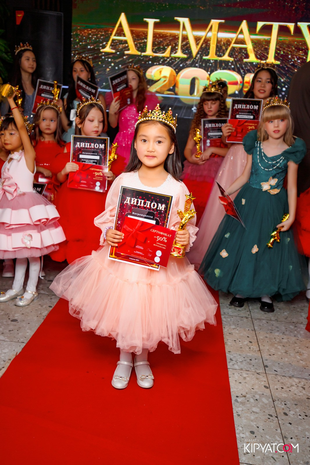 FASHION DAY 2025 КАФЕ ЖАКСЫЛЫК. КИПЯТКОМ АЛМАТЫ!