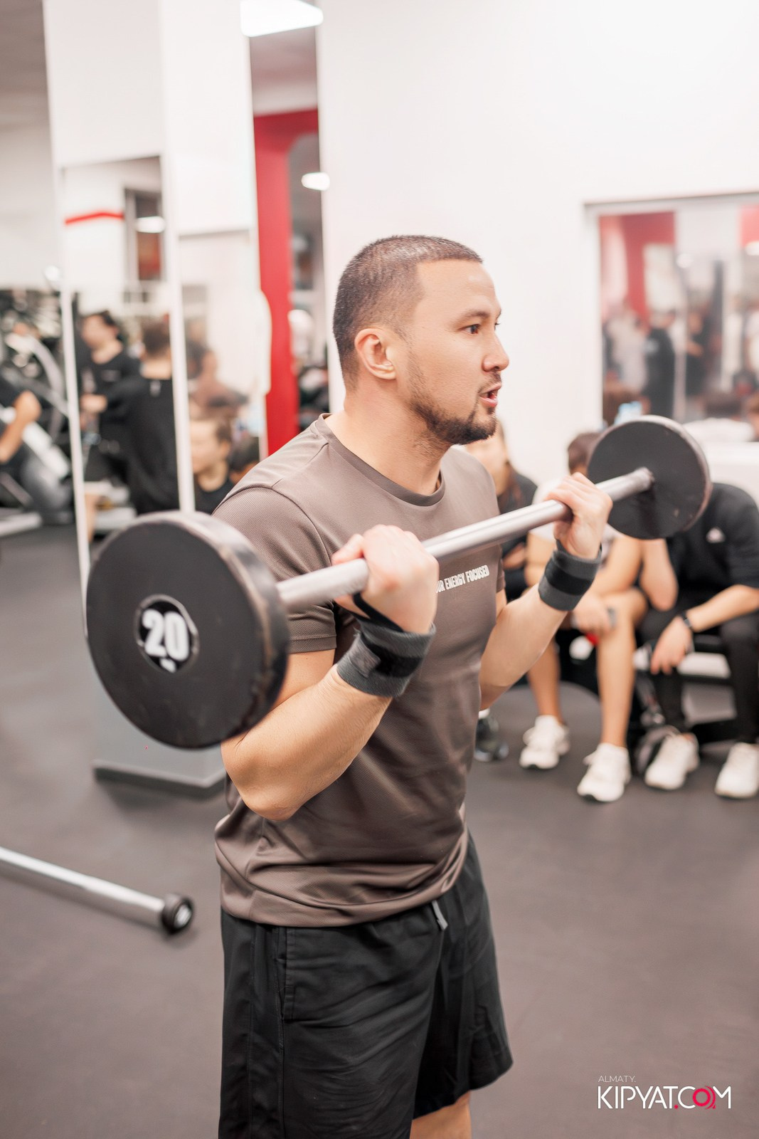 ДЕНЬ РОЖДЕНИЯ ФИТНЕС КЛУБА MIND OF BODY — НАМ 8 ЛЕТ. КИПЯТКОМ АЛМАТЫ!