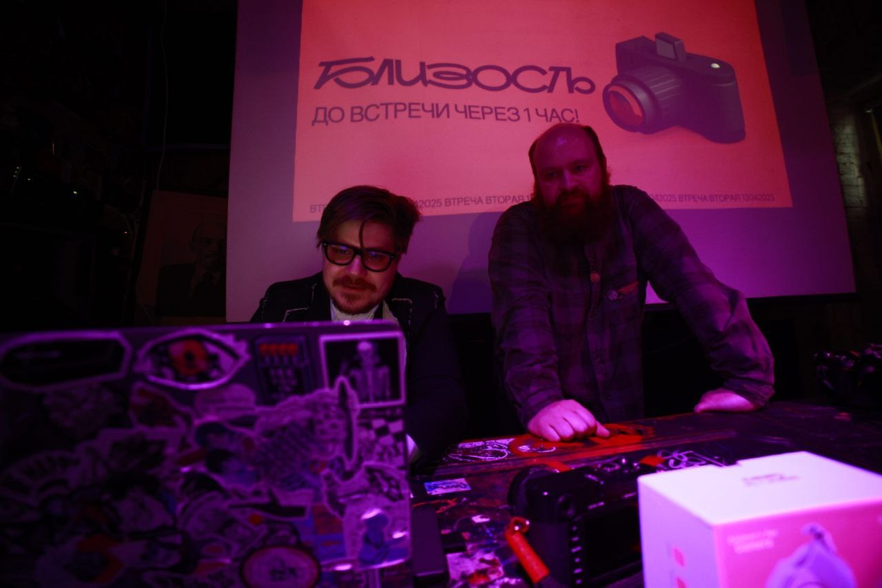 13.04.2025 // ПАПАРАЦЦИ с Владом Годуновым. Фотовыставки serebro.gallery, в которых автором можешь стать ты! | Москва