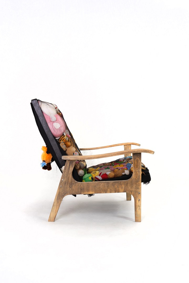 Childhood chair. Whoii art