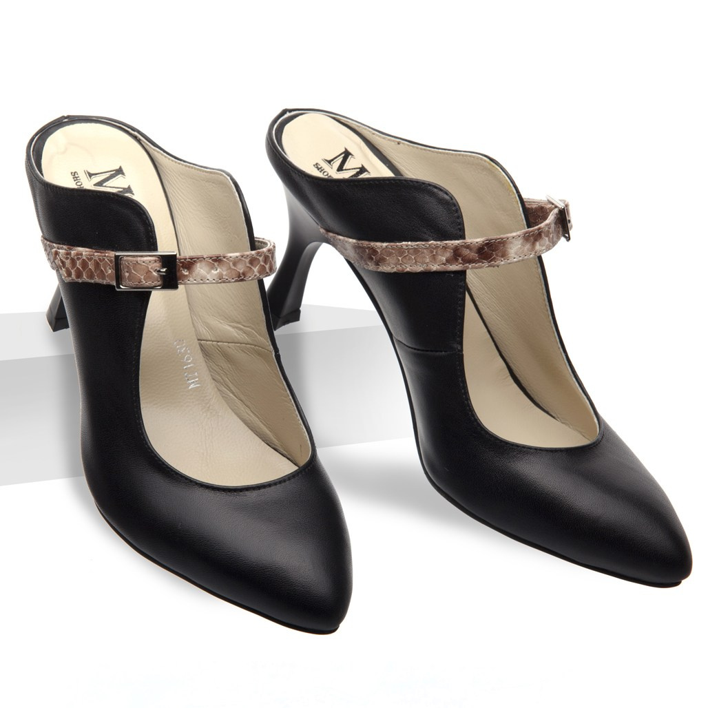 Предметка. Обувь. Фотограф Мария Кольцова