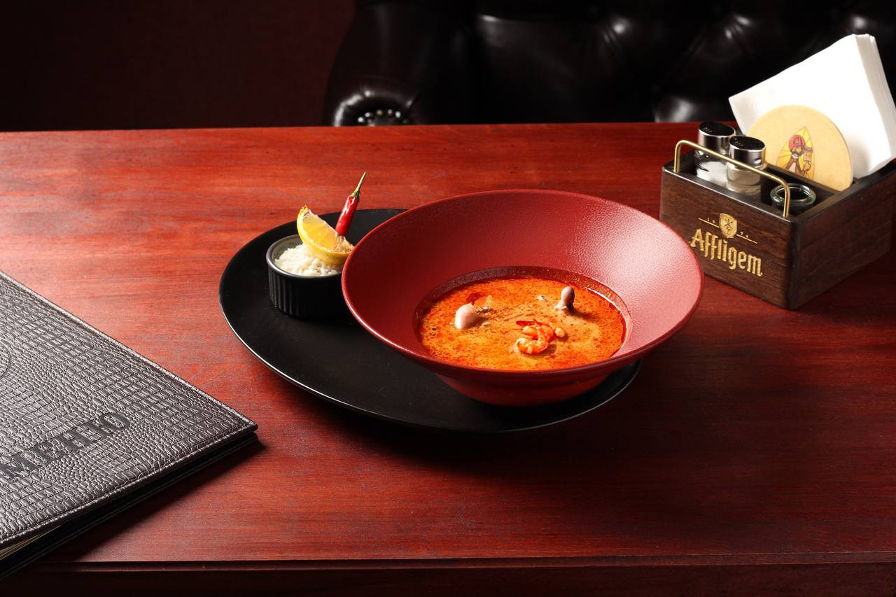 Съёмка меню. Предметный фотограф в Санкт-Петербурге Иван Сапрыкин