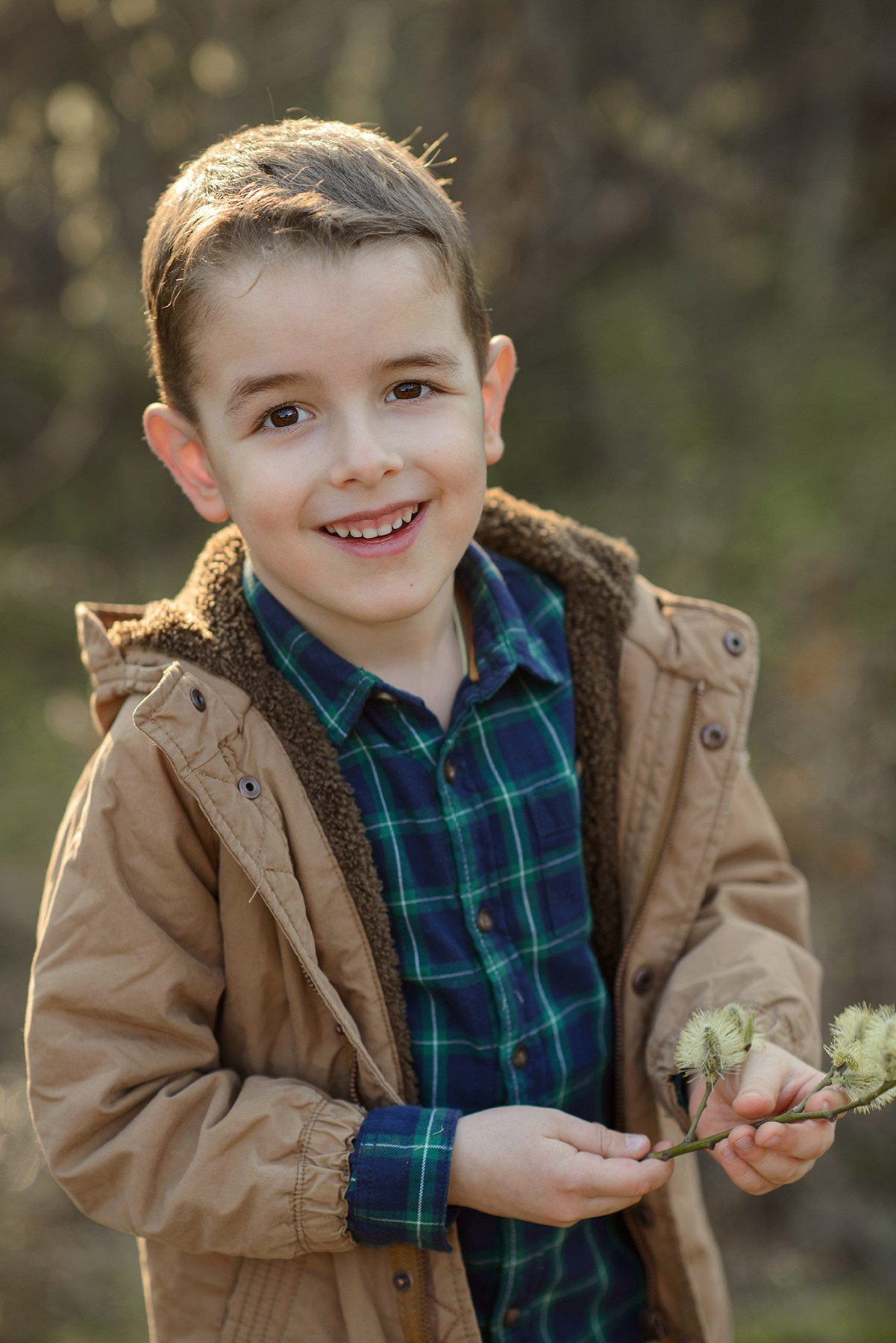 Family photo shoot in april photographer Elena Carruthers. Elena Carruthers family photographer in Scotland (Edinburgh, Glasgow)