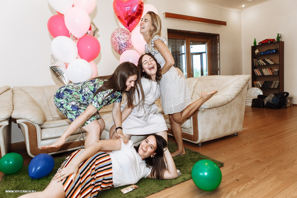 Девичник на даче или загородном доме