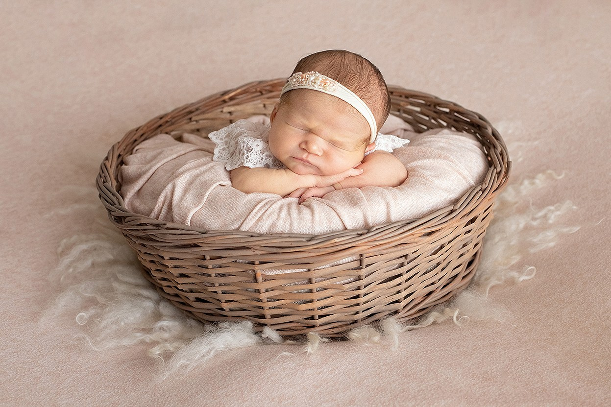 Newborn. Фотограф новорожденных в Екатеринбурге Татьяна Продан