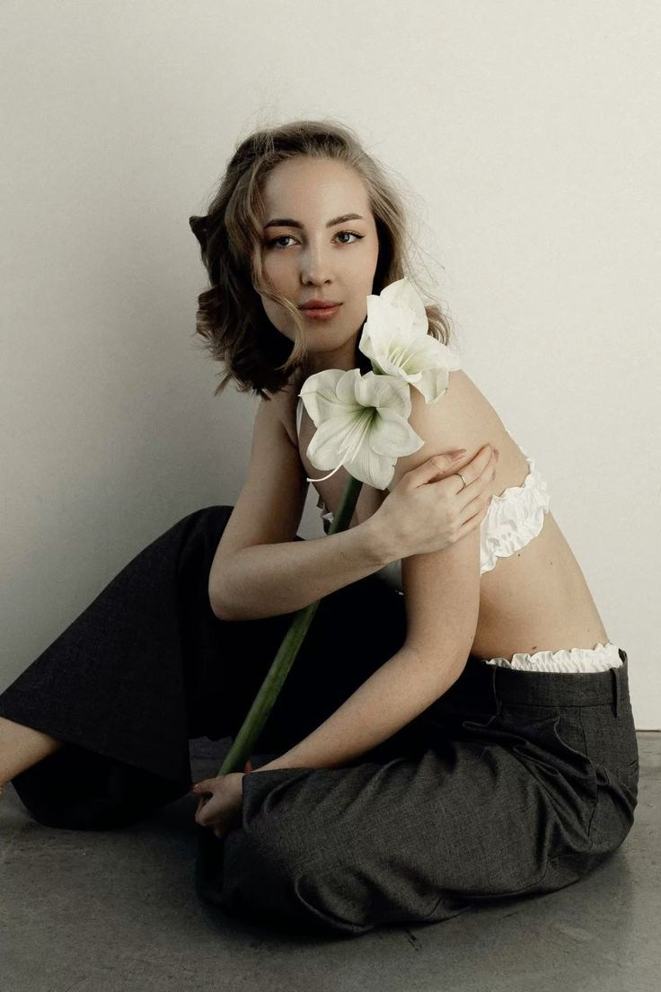 Фотосессия с цветами. Фотограф в Иркутске Кристина Телегина