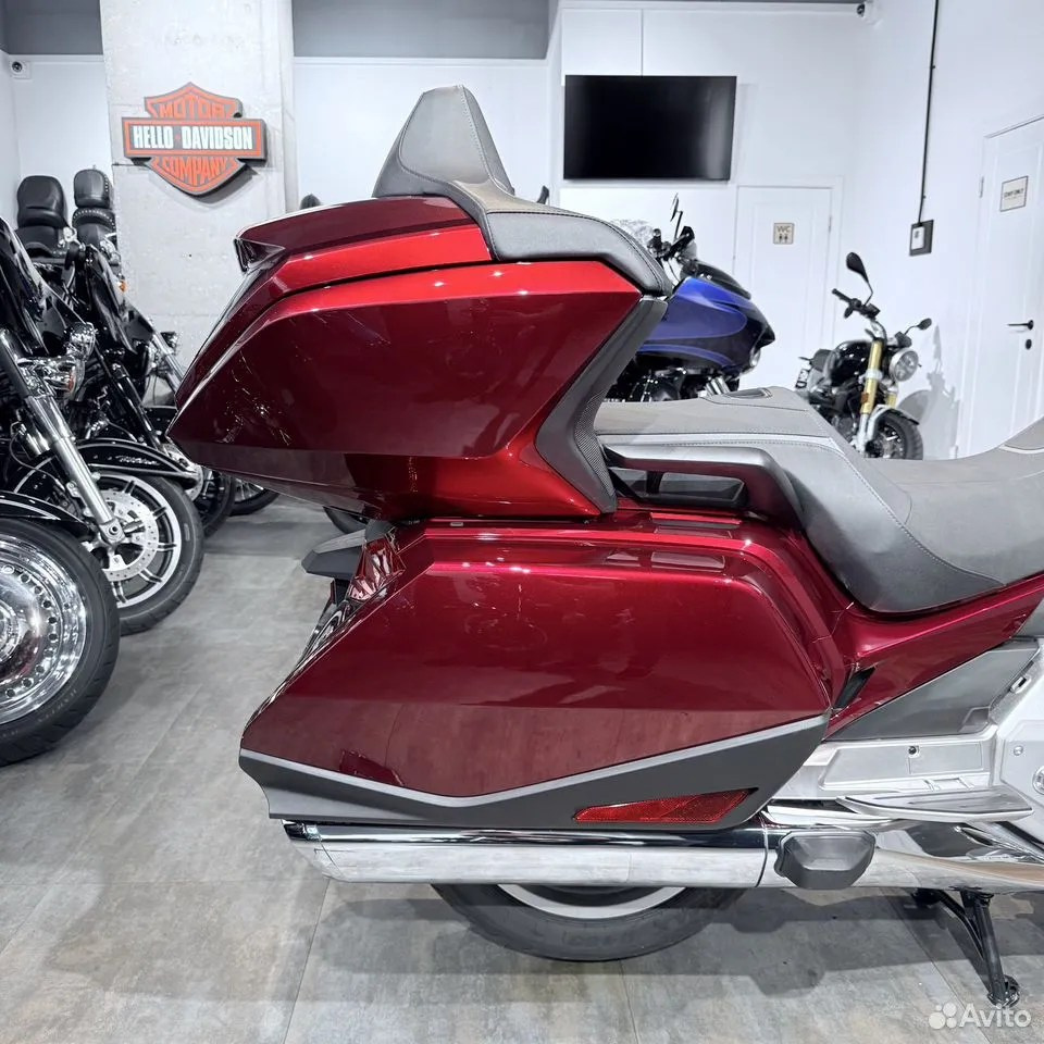 2023 НОNDA Goldwing NEW Candy Ardеnt Rеd МANUAL. Hello Davidson, Москва. Только хорошие мотоциклы…