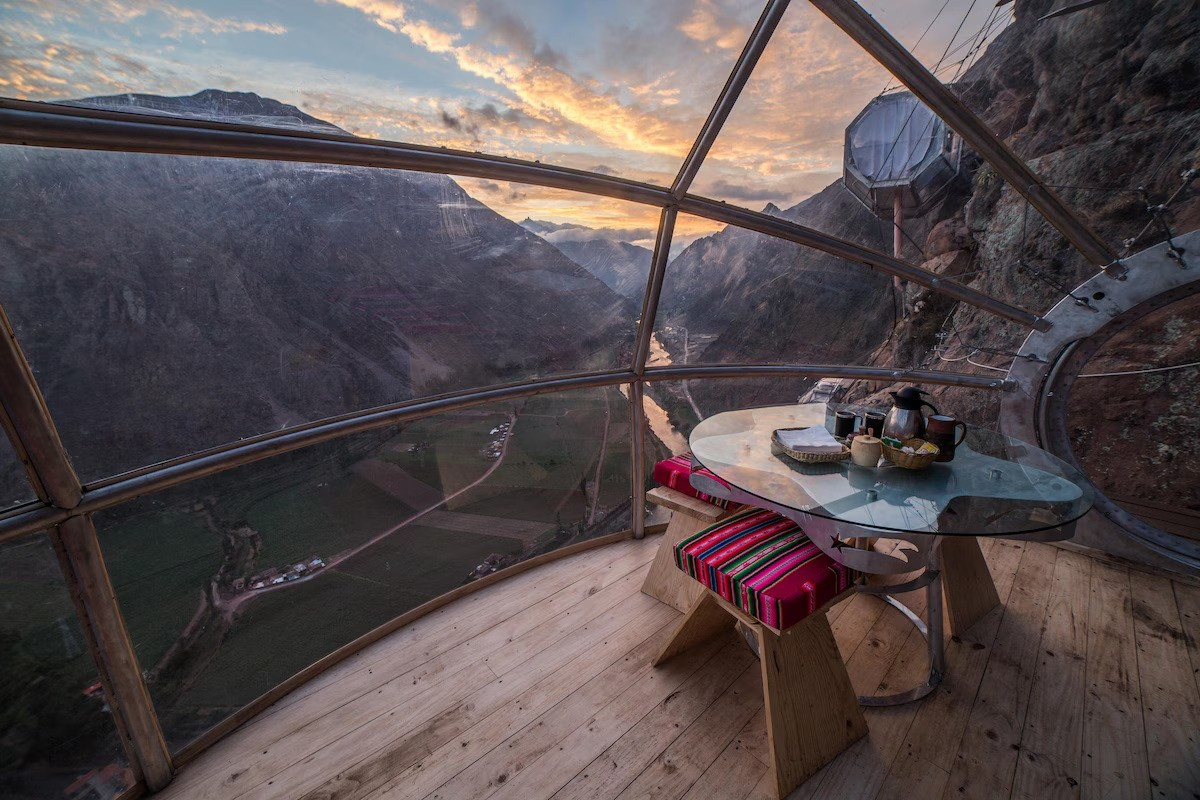 Skylodge Adventure Suites, Перу 90-100 долл плюс ндс 18. Фотограф для маркетплейсов Михаил Бове