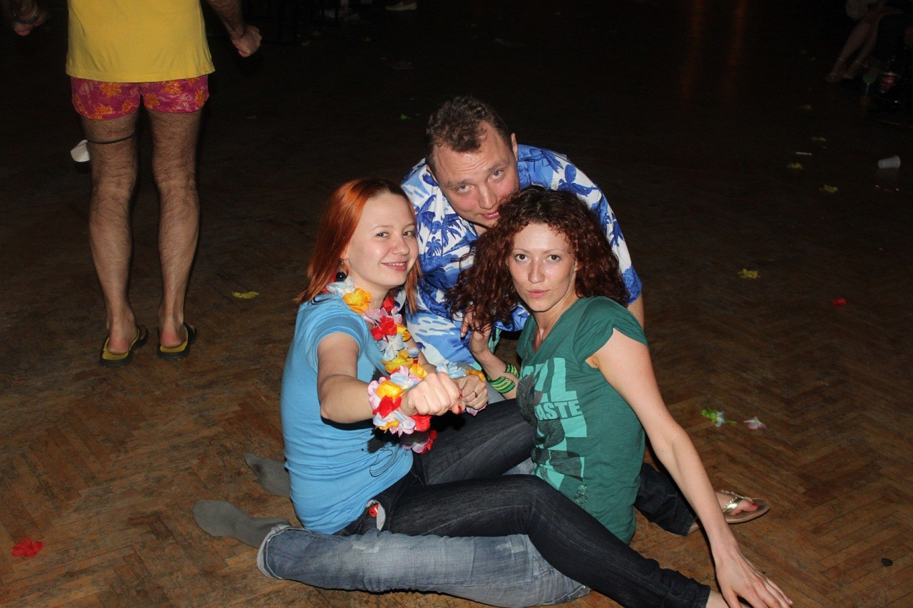 А у нас на Гавайях | 06-08.03.2010. Галерея Фантим