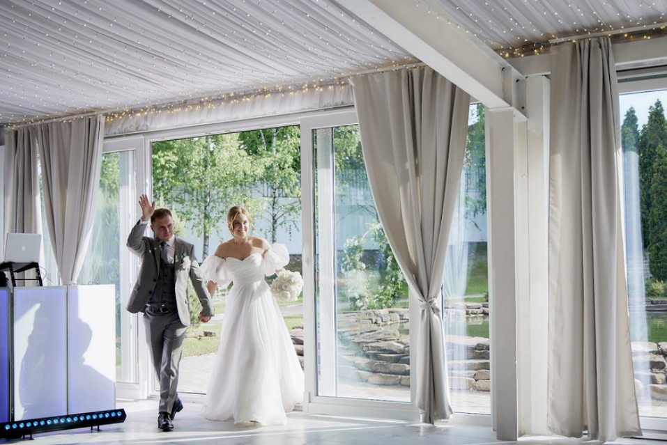 Площадка № 2-8. Свадебный организатор Москва