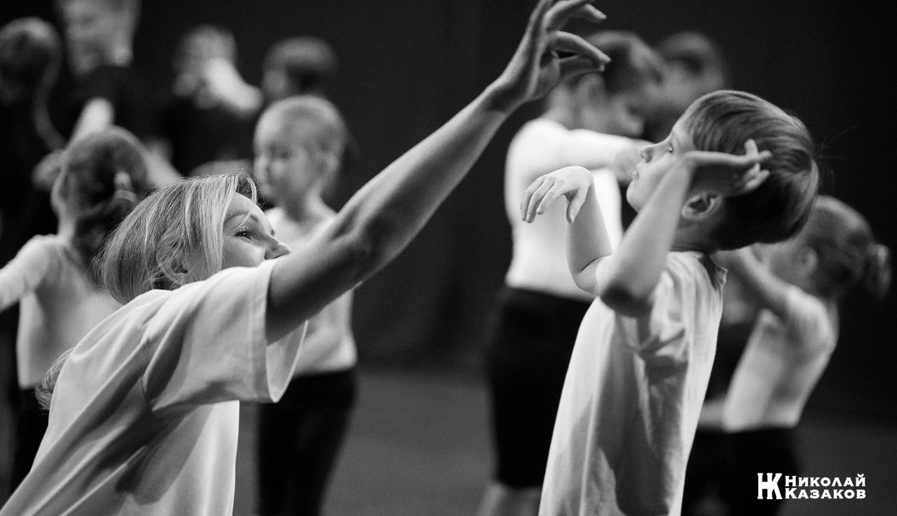 СТУДИЯ «ЧЕЛОВЕК». Николай Казаков. Профессиональный фотограф. Преподаватель фотографии