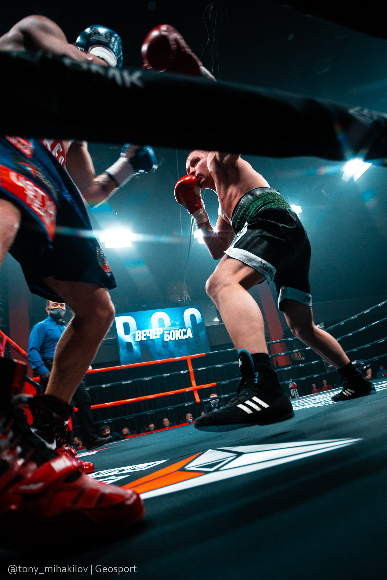 Спорт. Tony Mikhailov