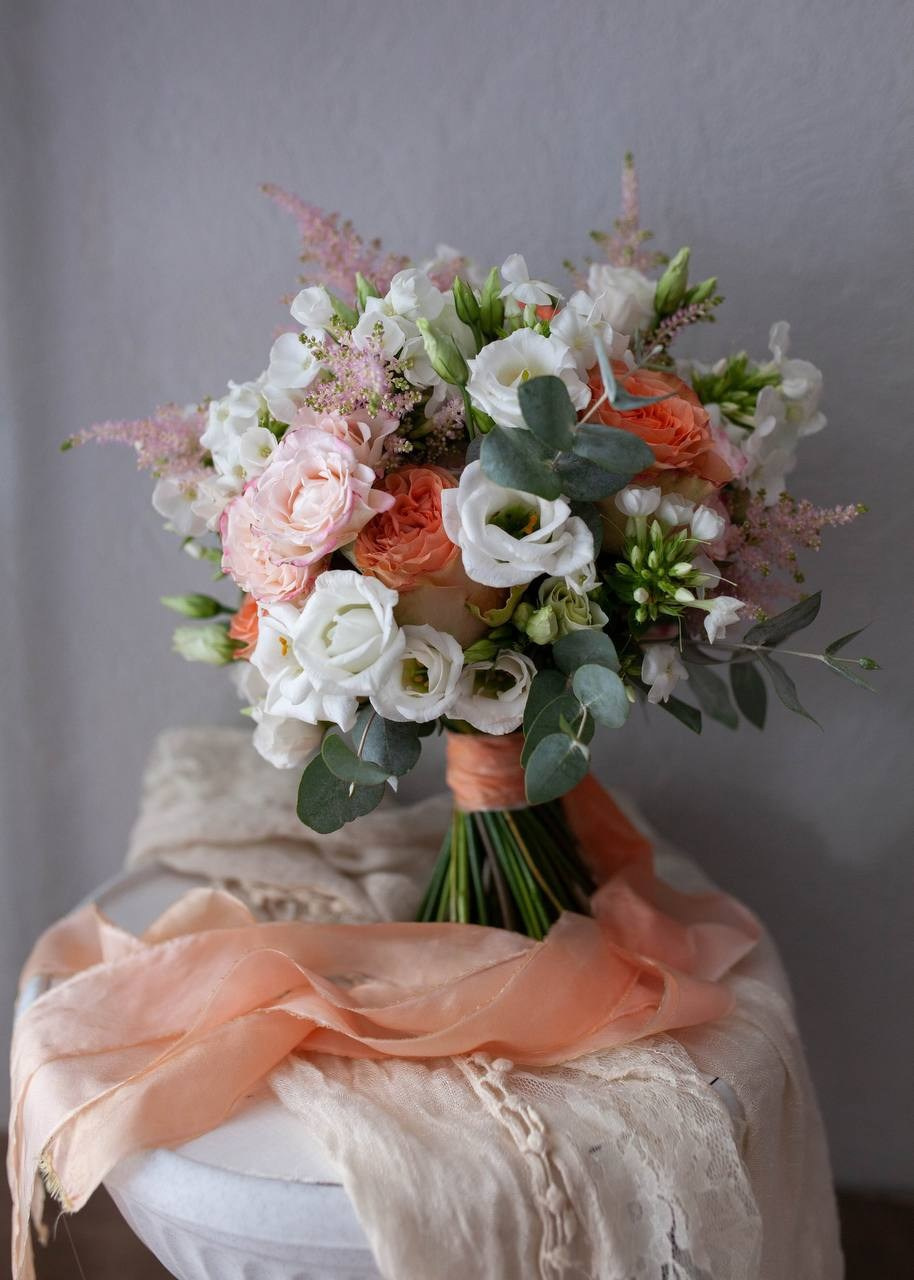 Цветные для букетов, 250 руб. Дизайнер полиграфии в Санкт-Петербурге. Заказать свадебные приглашения, подарочные сертификаты, полиграфию для бизнеса, шелковые ленты