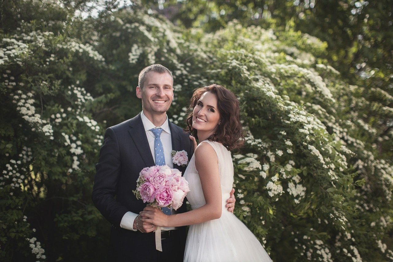 Свадебные съемки. Женский фотограф в Санк-Петербурге и Москве — фотосессия девушки в студии, портрет, фотосъемка