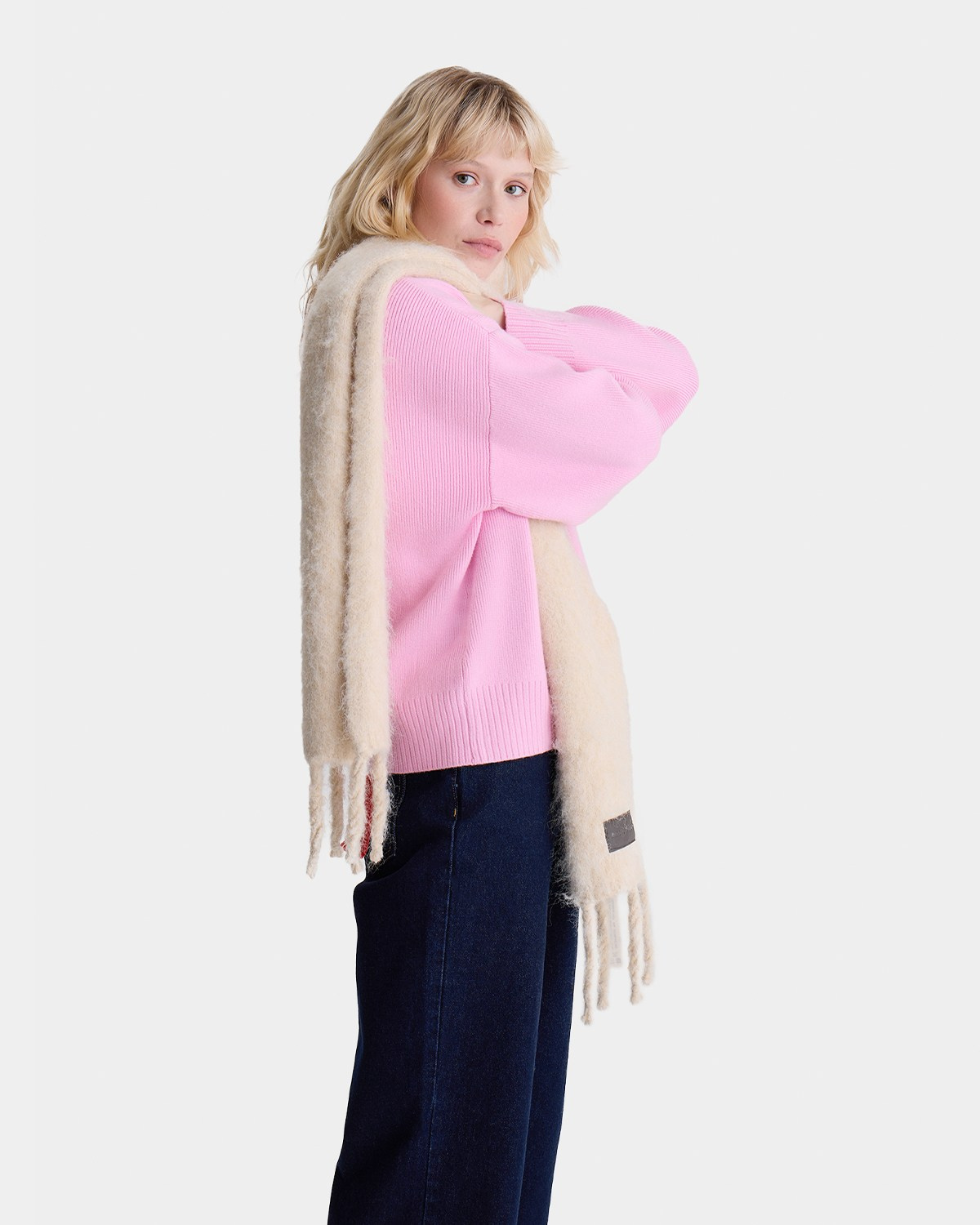 ATEASE. Фотограф в Санкт-Петербурге модельные тесты каталоги бренды лук бук