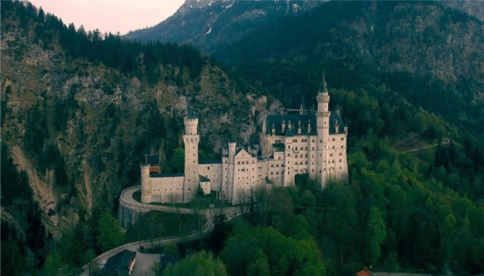 Icarus. Short films by Vadim Sherbakov