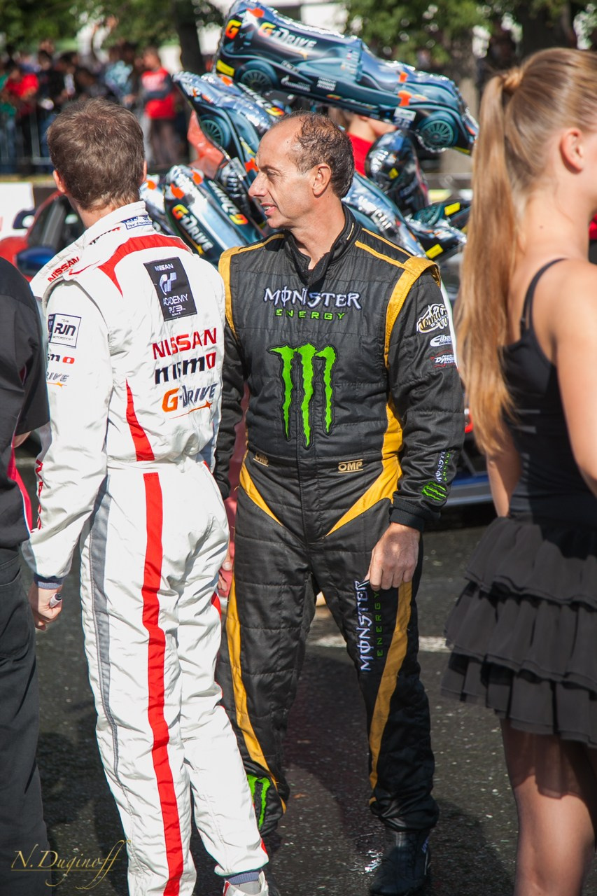 Nissan Nissmo Drive. Профессиональный фотограф Дугинов Николай | Екатеринбург