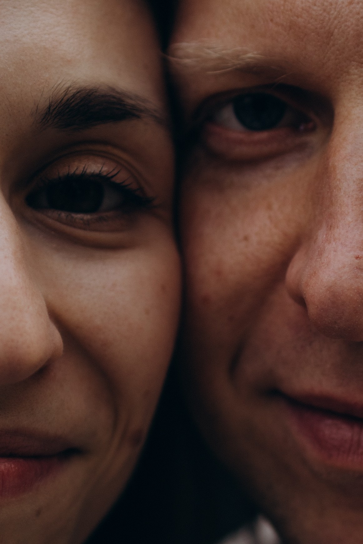 Прогулочная фотосессия влюбленных. Семейный фотограф в Москве и Люберцах Юлия Гуськова