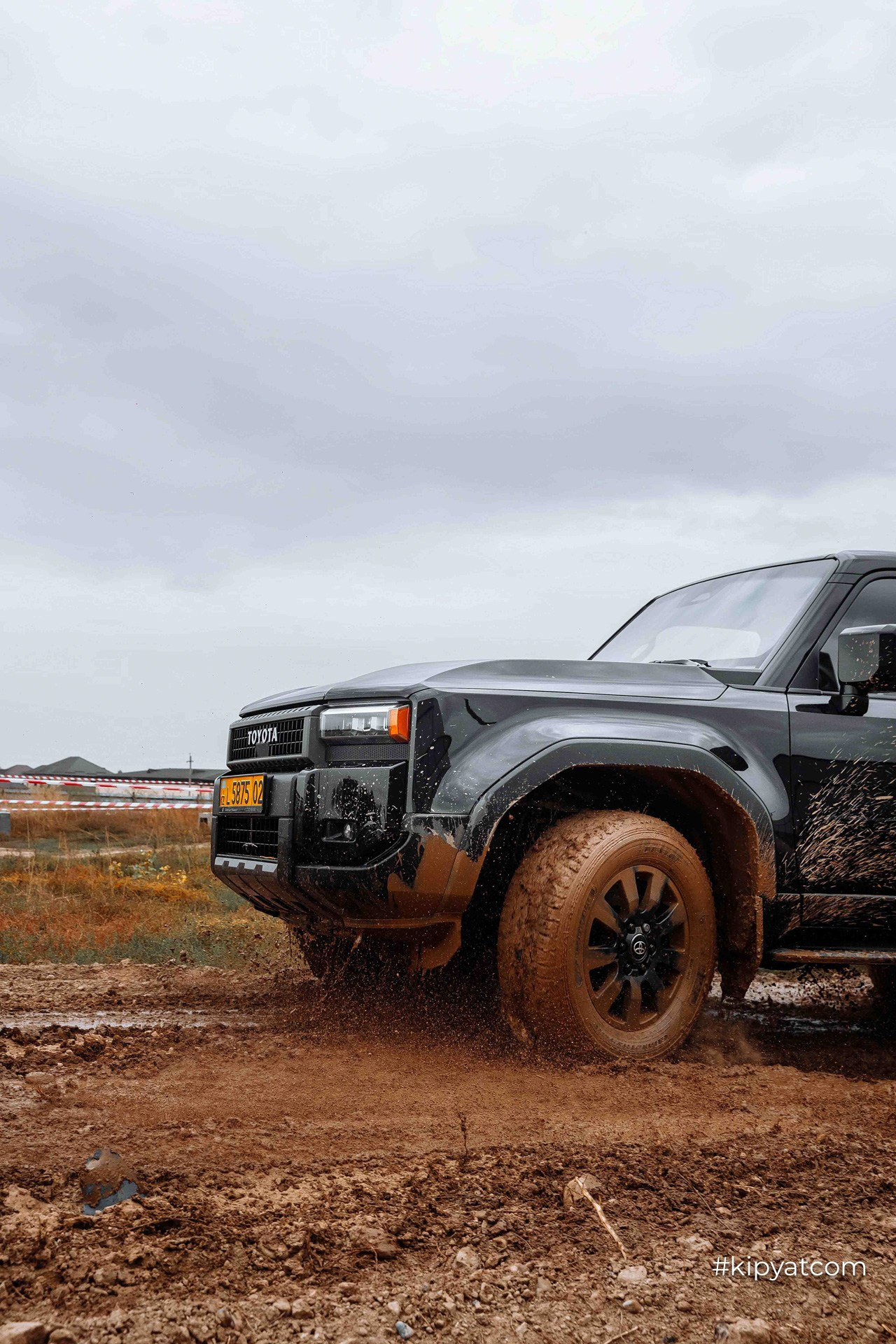 Test Drive TOYOTA CAMRY 80