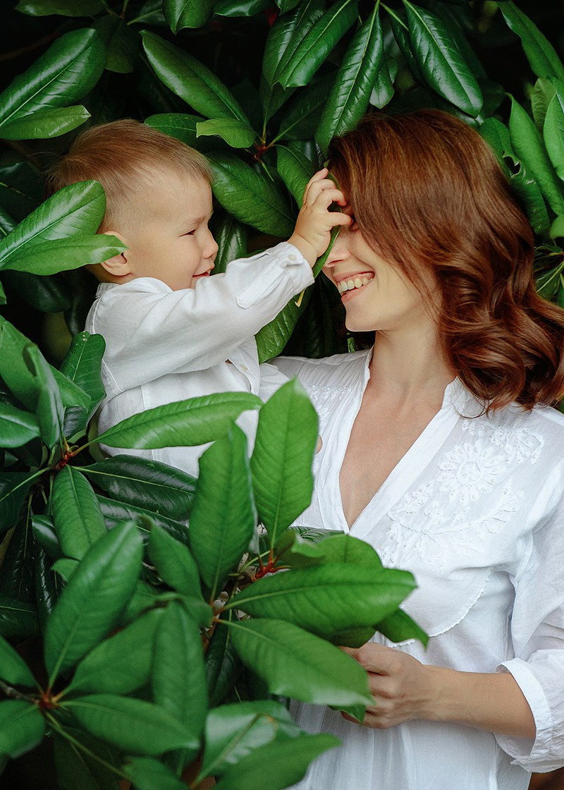Семейная фотосессия в Сириусе и Адлере. Фотограф в Адлере, Сириусе, Красной Поляне — лавстори, семейные и индивидуальные фотосессии