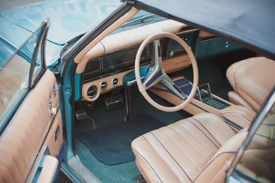 Свадебная прогулка по Санкт-Петербургу. Фотограф крещение венчание в Петербурге! Помогает подобрать храм и посоветовал душевного батюшку в СПб