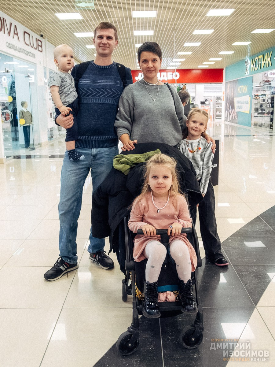 Открытие фотовыставки «Папа в кадре»