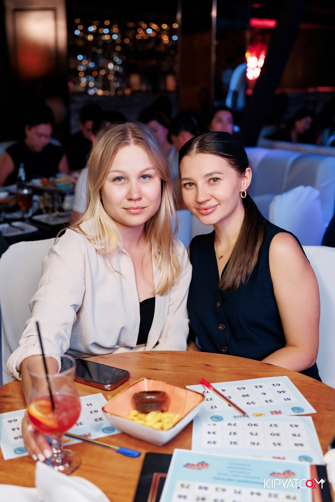 МУЗЫКАЛЬНОЕ ЛОТО В HIT RETRO. КИПЯТКОМ АЛМАТЫ!