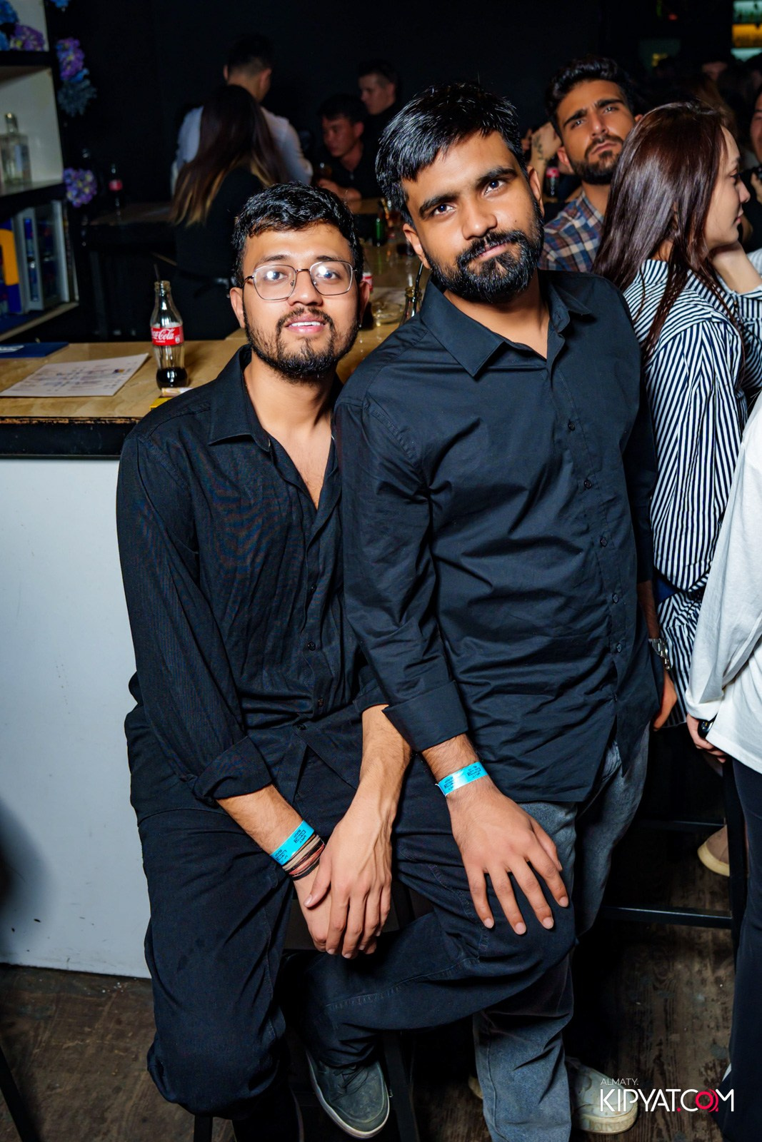 UYAT EMES BAR. КИПЯТКОМ АЛМАТЫ!