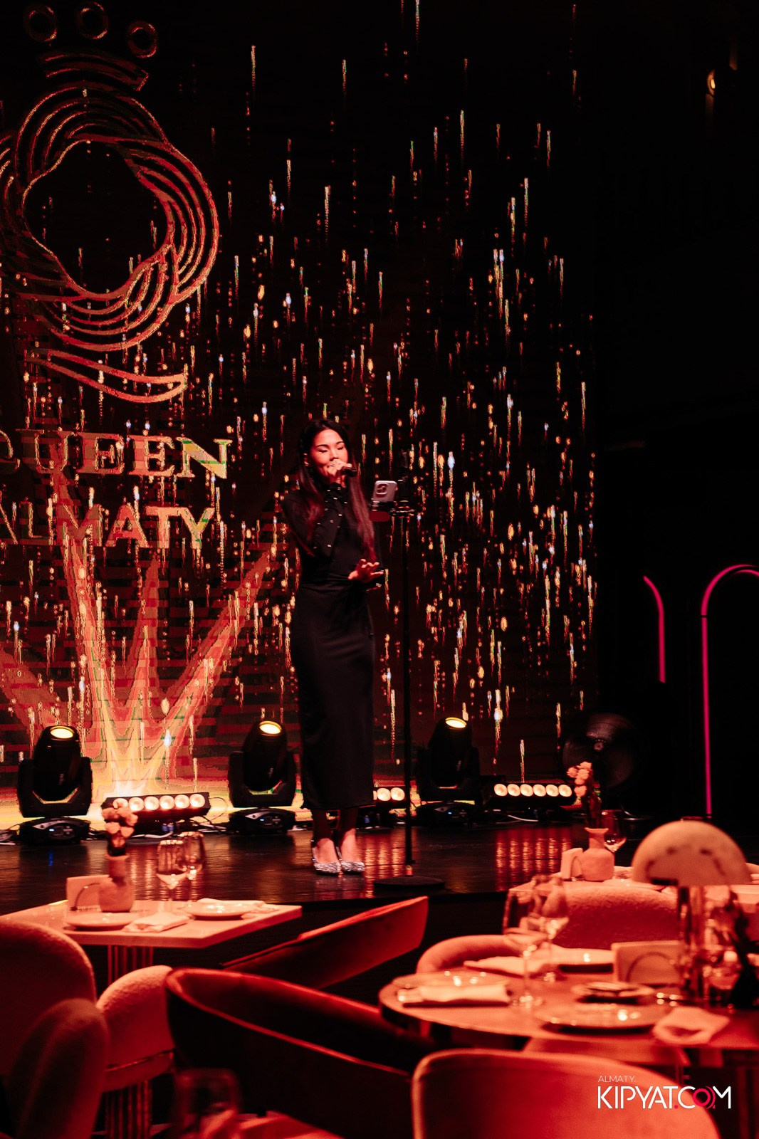 QUEEN. КИПЯТКОМ АЛМАТЫ!