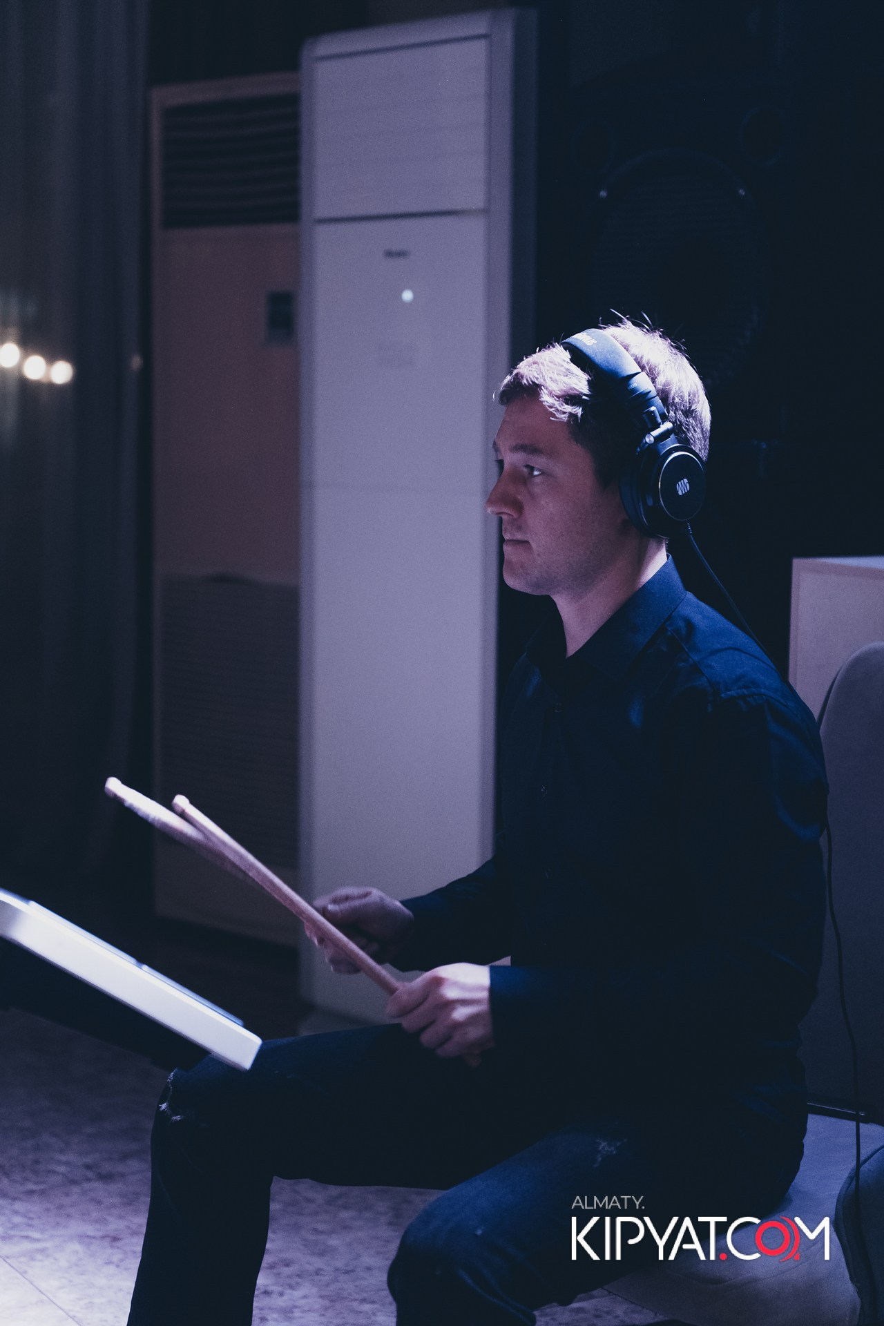 КАФЕ ШАЛКАР-ДИСКО 80-Х. КИПЯТКОМ АЛМАТЫ!