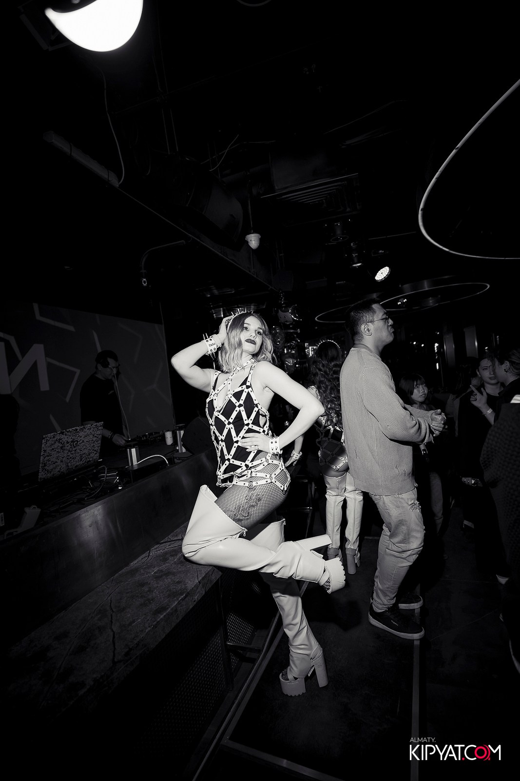 EVENT BAR. КИПЯТКОМ АЛМАТЫ!