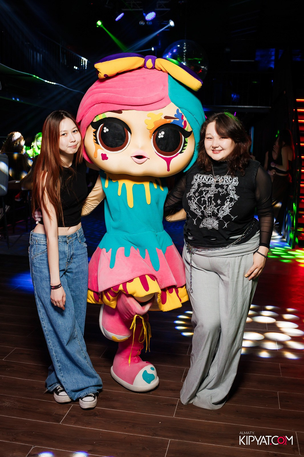 НОЧНОЙ КЛУБ ICON. КИПЯТКОМ АЛМАТЫ!