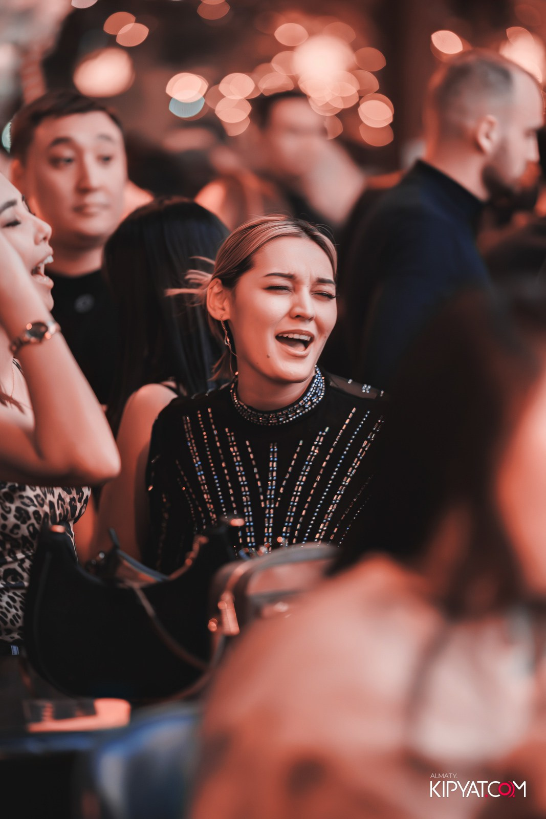 BLA BLA BAR. КИПЯТКОМ АЛМАТЫ!