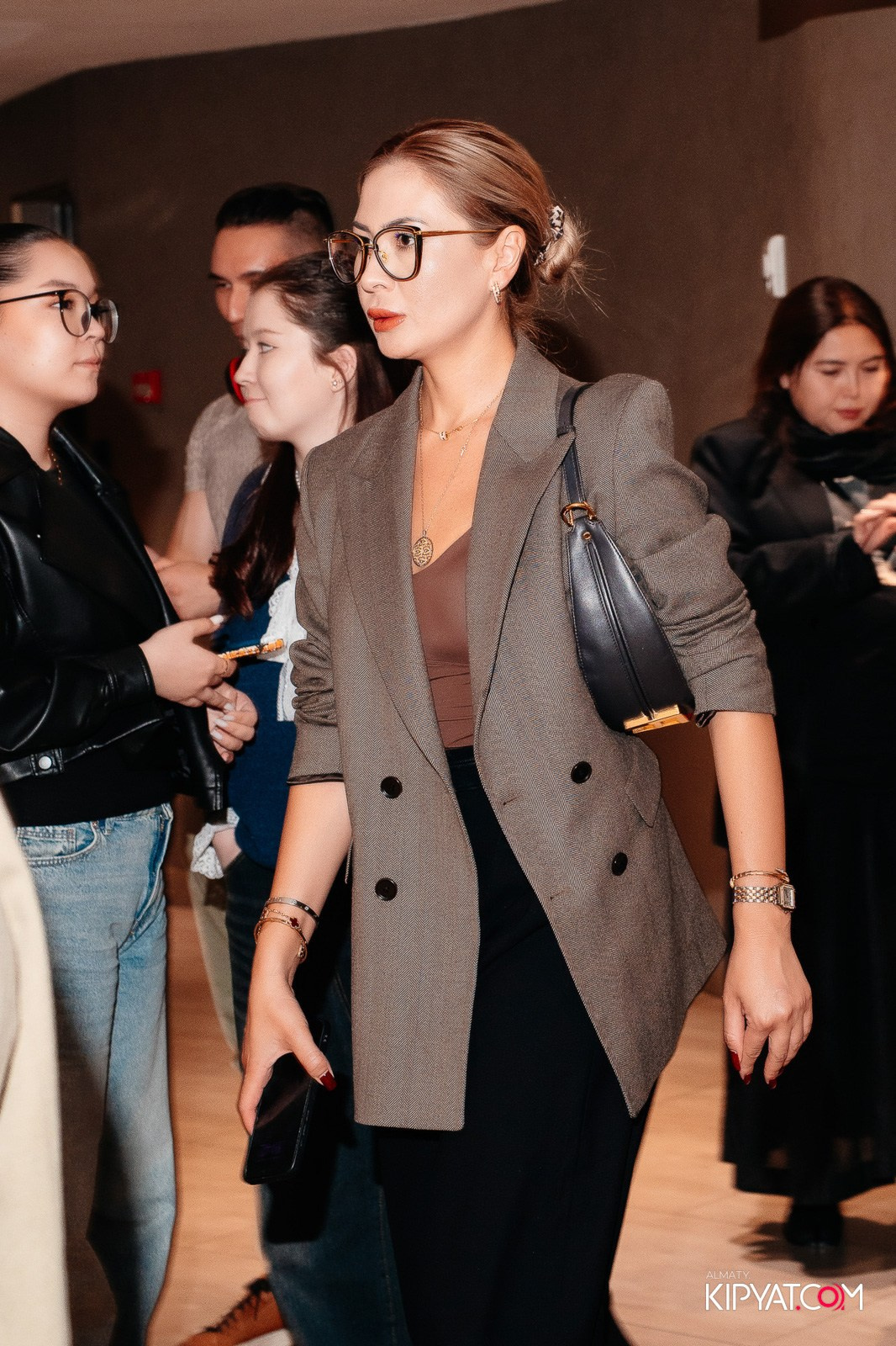 ЗАКРЫТЫЙ ПОКАЗ ФИЛЬМА «ВСЕ НА МОСЛЫ. БИТВА ПОКОЛЕНИЙ». КИПЯТКОМ АЛМАТЫ!