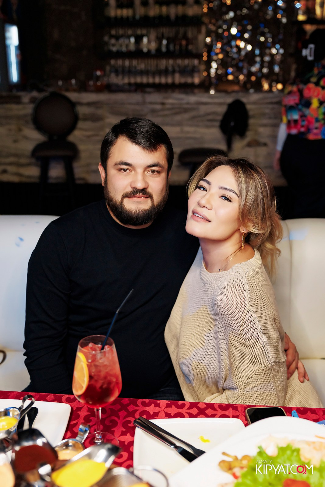 МУЗЫКАЛЬНОЕ ЛОТО В HIT RETRO. КИПЯТКОМ АЛМАТЫ! Фотосъемка мероприятий в Алматы